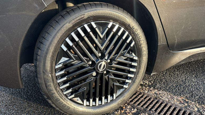 Nissan LEAF 110kW Tekna 39kWh 5dr Auto Electric Hatchback